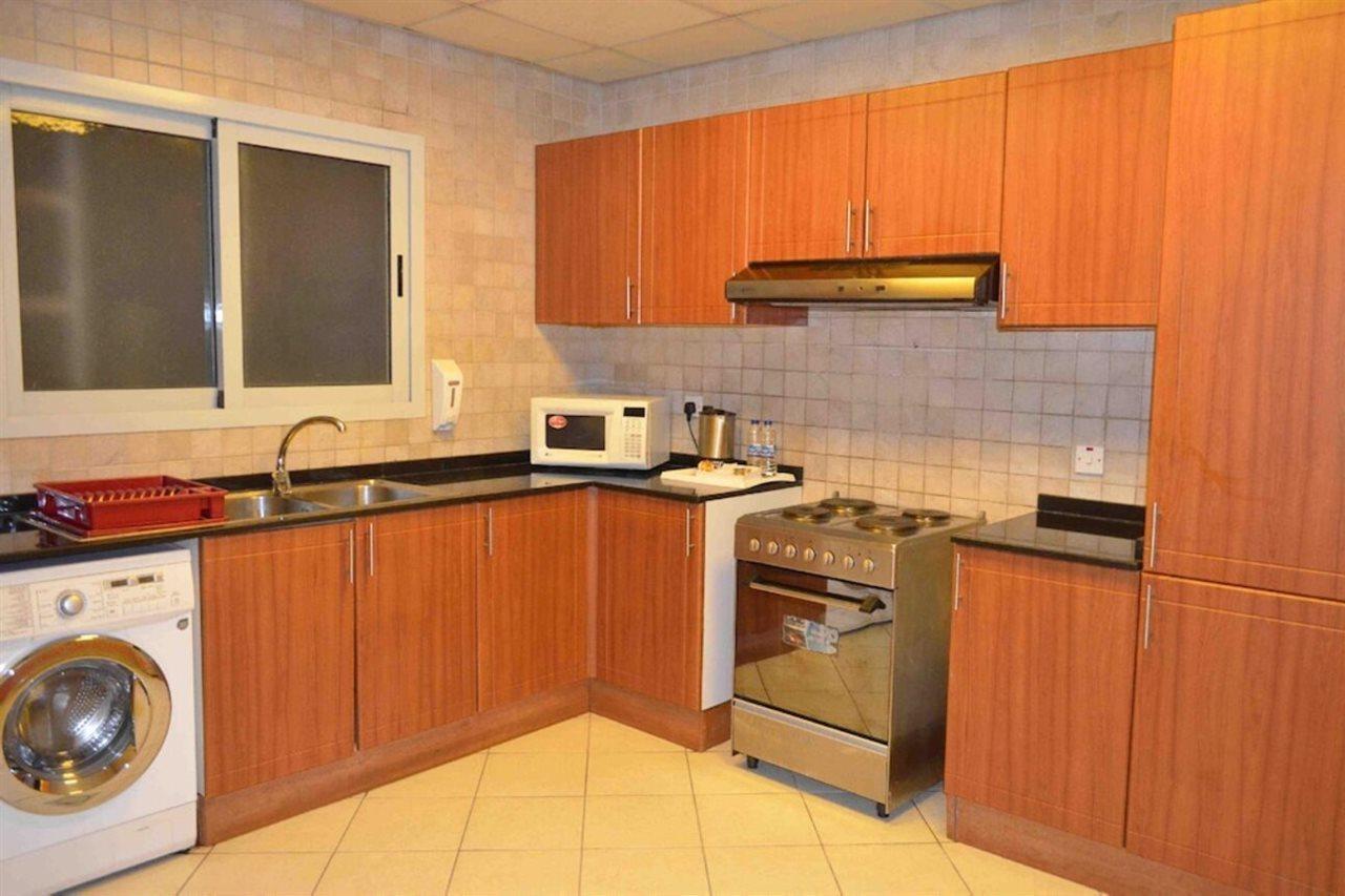 Wescott Pearl Hotel Apartments Dubai Exterior photo